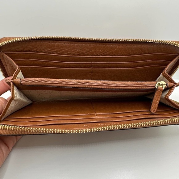 MICHAEL KORS Brown Zip Around Wallet - Picture 5 of 10